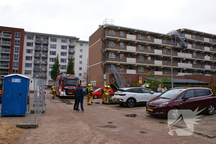Autobrand snel onder controle