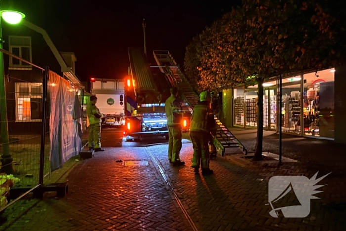 Waterlekkage ontdekt bij winkel