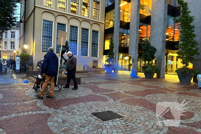 Politie aanwezig bij protest om opvangcentrum