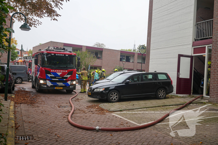 Woningbrand leidt tot grote inzet