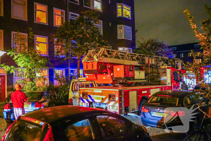 Woningbrand leidt tot rookinhalatie en snelle brandweeractie