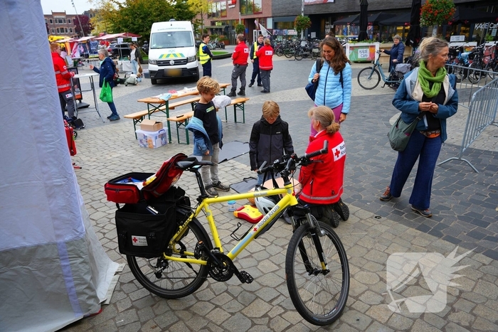 Veiligheidsmarkt trekt belangstellenden