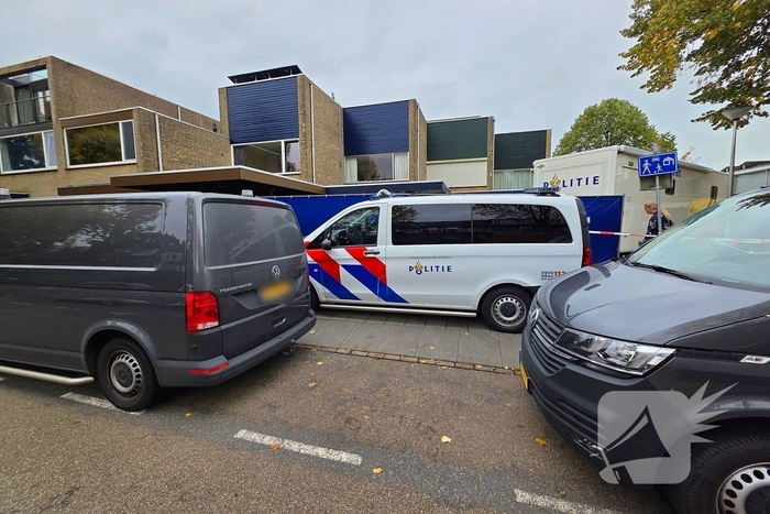 Politie zet deel buurt af na geweldsincident