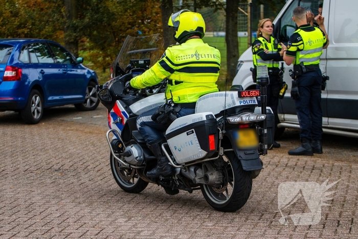 Politie houdt verkeerscontrole