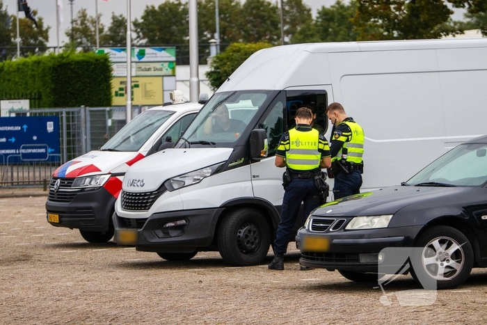 Politie houdt verkeerscontrole