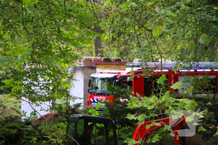 woning volledig verwoest na grote brand