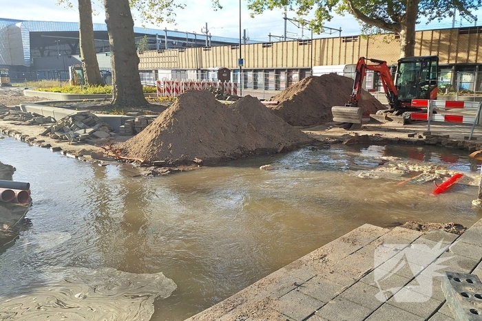 Waterlekkage veroorzaakt overlast bij kantoorpand