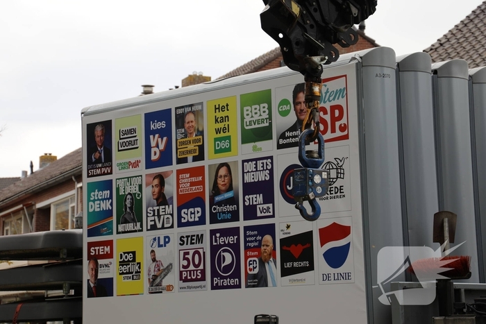 Straten gevuld met campagneposters