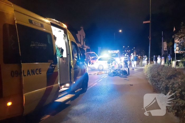 Man op scootmobiel gewond bij ongeval met bezorgbrommer