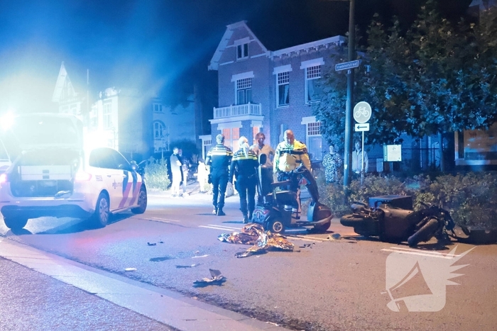 Man op scootmobiel gewond bij ongeval met bezorgbrommer