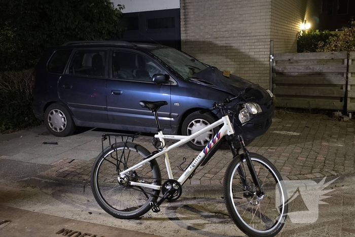 Auto opgeblazen in nachtelijke explosie