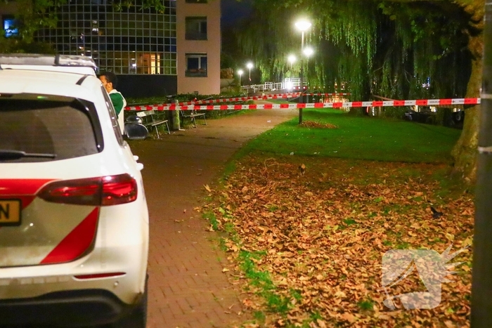 Man gewond bij steekincident in Amsterdam