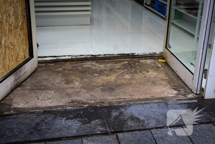 Politie zoekt getuigen na brandstichting