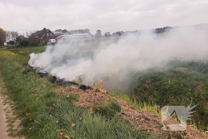 Bermbrand snel onder controle
