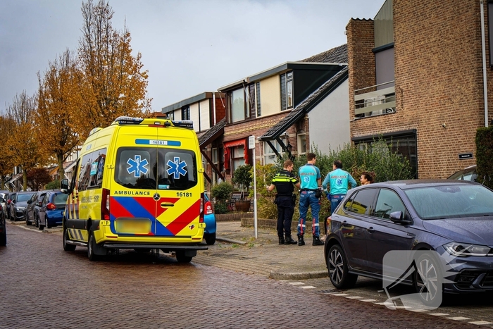 Scooterrijdster geschept door automobilist