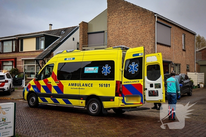 Scooterrijdster geschept door automobilist