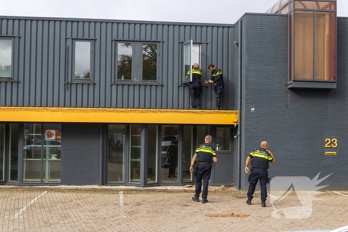Politie onderzoekt panden na diefstal