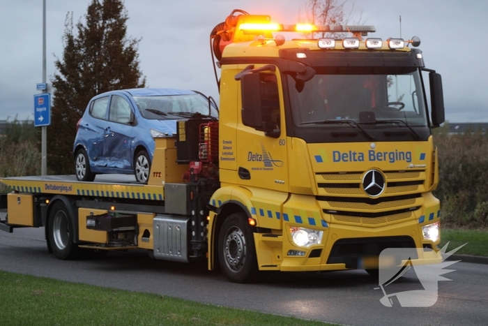 Auto Belandt Op De Kop Bij Ongeval