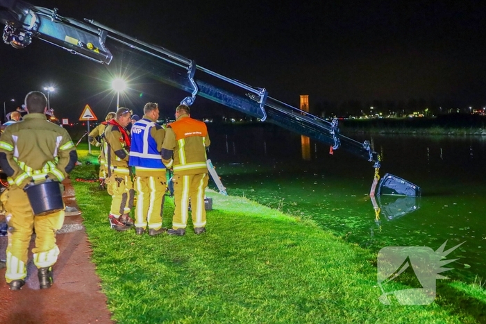 Inzittende auto in kritieke toestand na ongeval