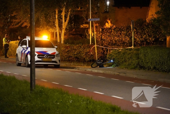 Fietser aangereden door politieauto