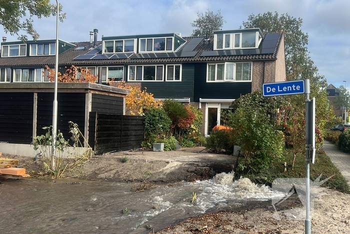 Schuttingplaatsing veroorzaakt lekkage