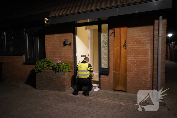 Explosie in woning zorgt voor gewonde