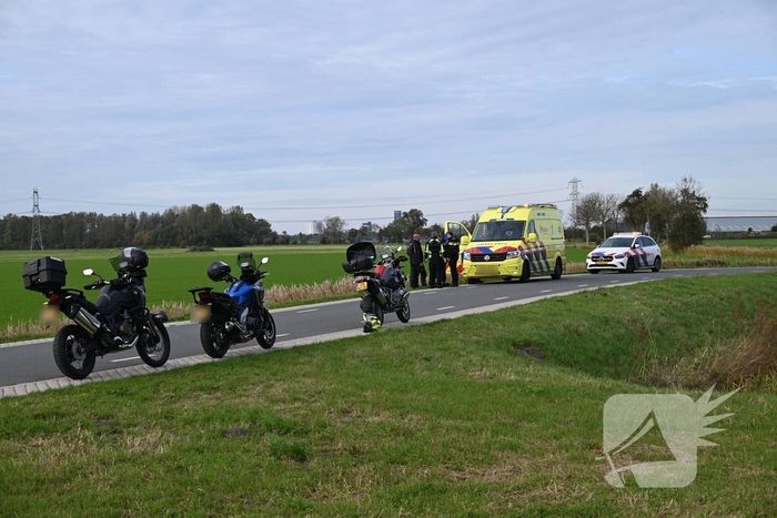 Motorrijder in sloot bij ongeval