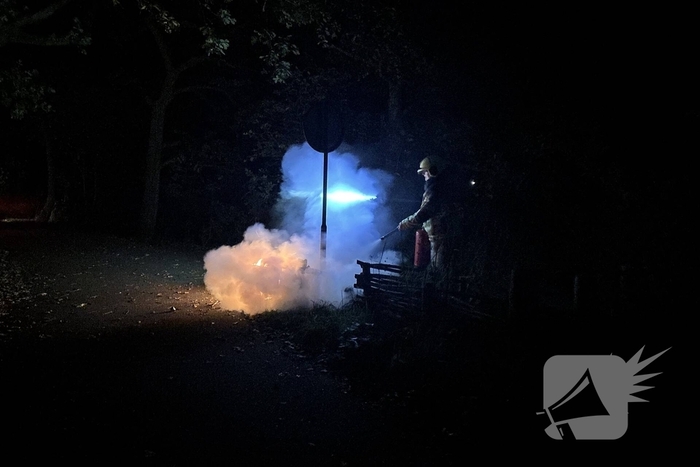 Scooter volledig verwoest door brand