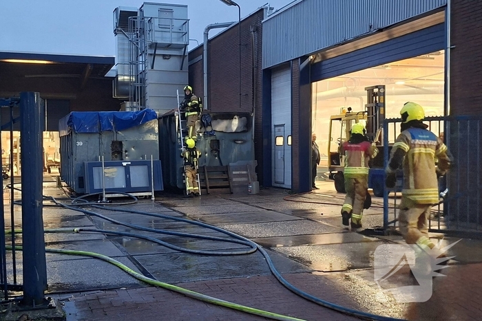 Zaagselcontainer in brand