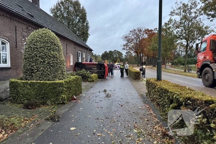 Vrouw komt met de schrik vrij na ongeval