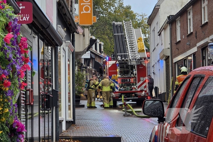 Brand bij visboer zorgt voor opschaling