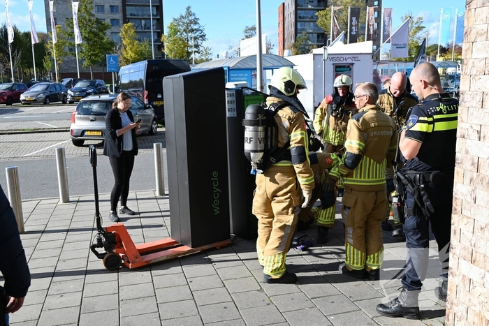 Brand in winkel door elektrisch apparaat