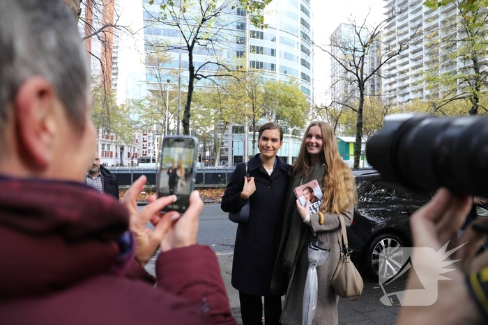Lidewij de Vos brengt bezoek aan de stad