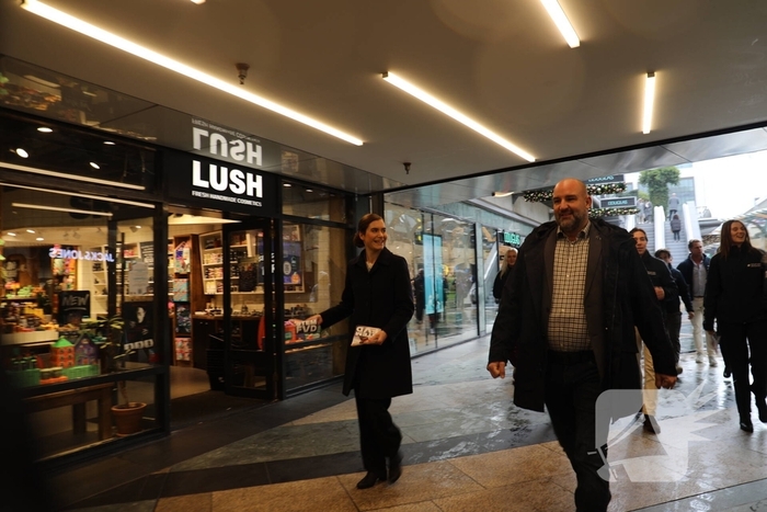 Lidewij de Vos brengt bezoek aan de stad