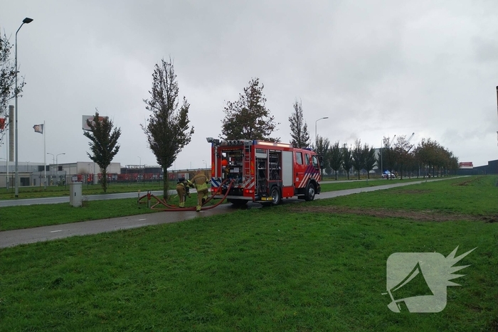 Grootschalige inzet bij industriebrand