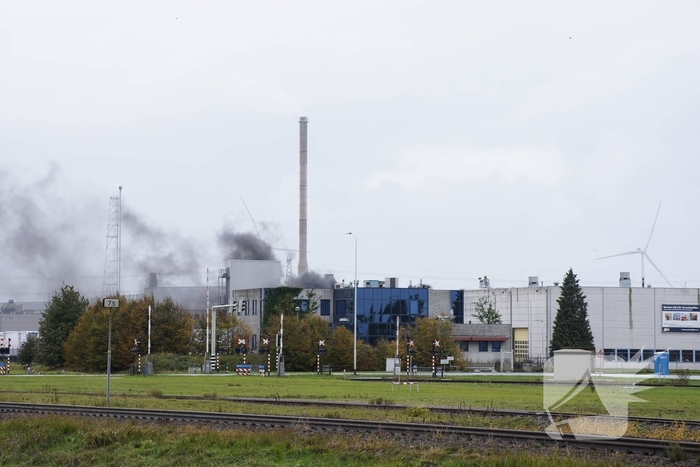 Grootschalige inzet bij industriebrand