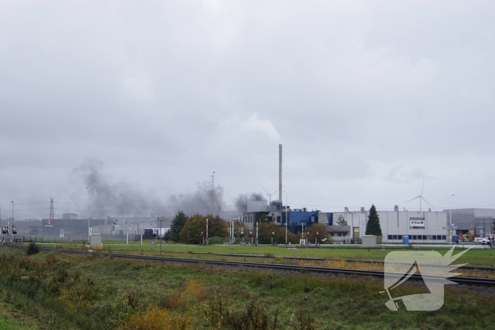 Grootschalige inzet bij industriebrand