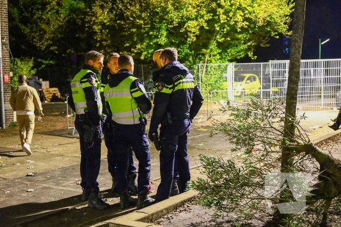 Dance event beëindigd door grote drukte