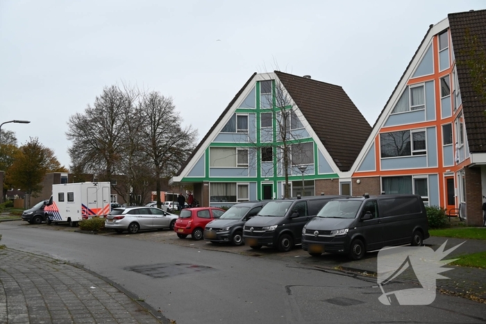 Overleden persoon in woning aangetroffen