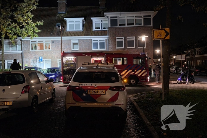 Woningbrand door vergeten pannetje, bewoner nagekeken door het ambulancepersoneel