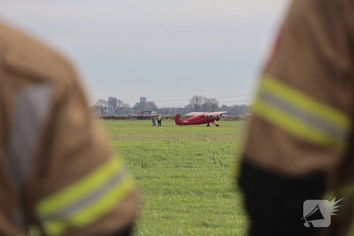 Vliegtuig maakt noodlanding zonder gewonden