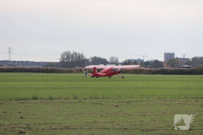 Vliegtuig maakt noodlanding zonder gewonden