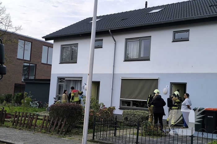 Brand in schuur snel onder controle