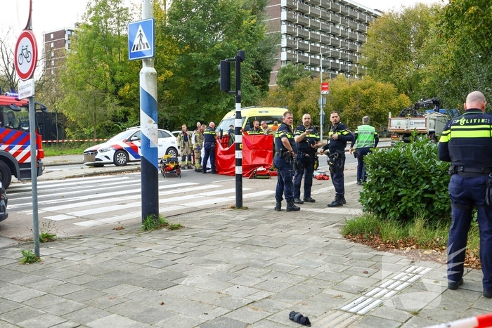 Kind overleden bij aanrijding tussen fatbike en vrachtauto