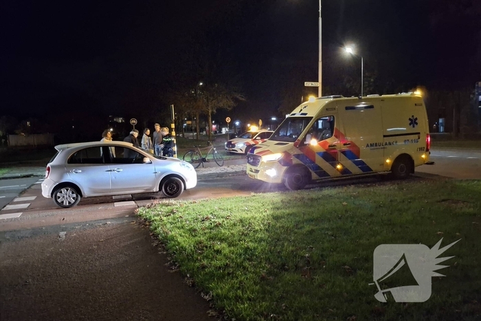 Fietser gewond bij botsing met auto