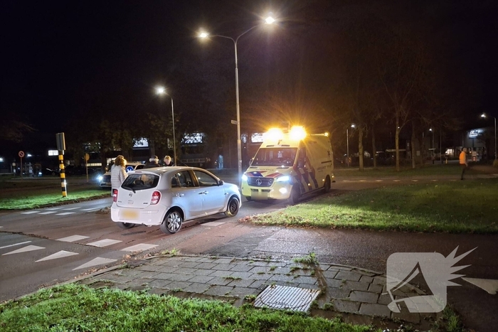 Fietser gewond bij botsing met auto
