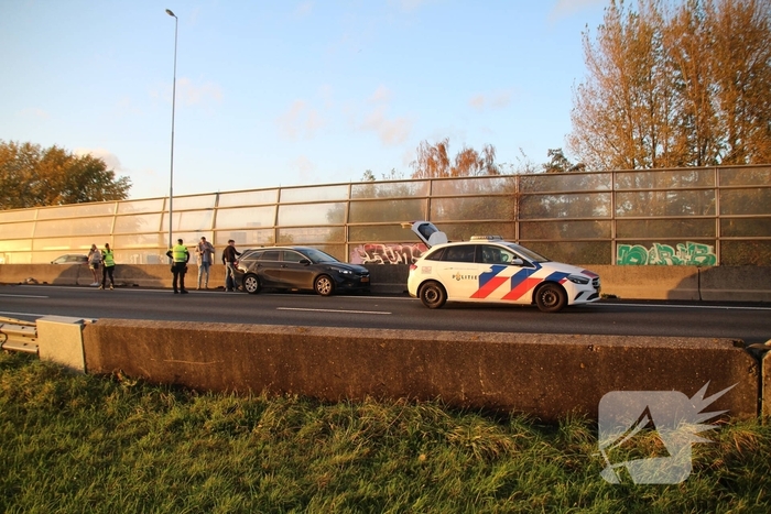 Twee auto's total loss na aanrijding