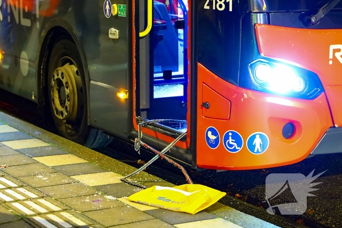 Fietser gewond na aanrijding met stadsbus