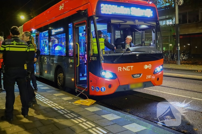 Fietser gewond na aanrijding met stadsbus