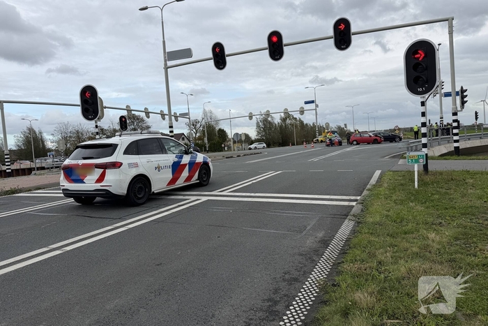 Voertuigen beschadigd bij aanrijding